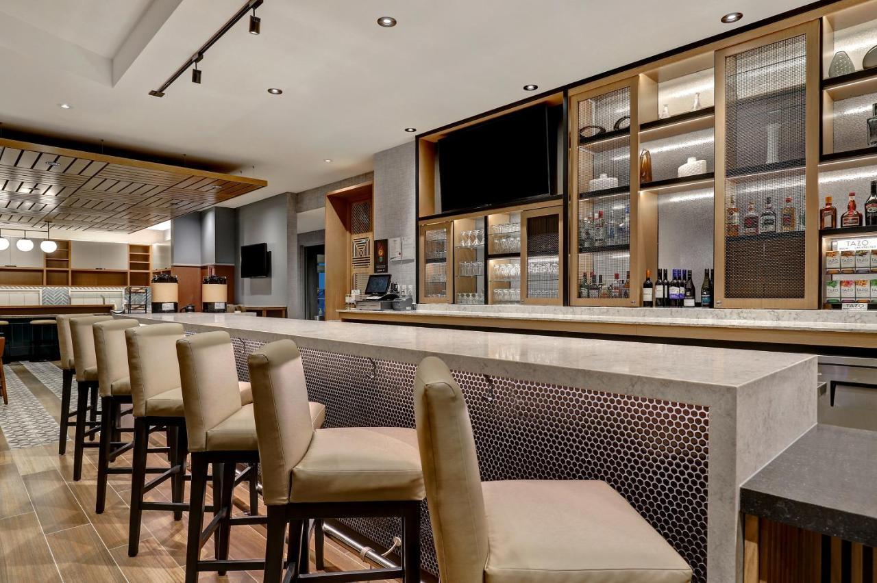 Hyatt Place Prince George Bagian luar foto