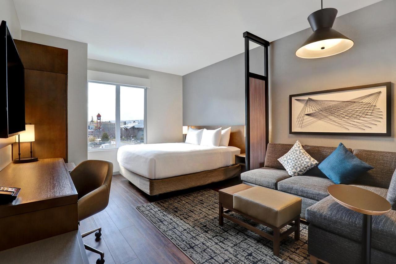 Hyatt Place Prince George Bagian luar foto
